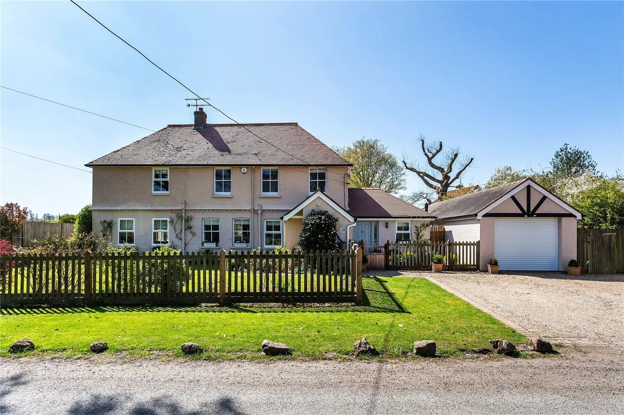 Bowerland Lane, Crowhurst, RH7, photo 13