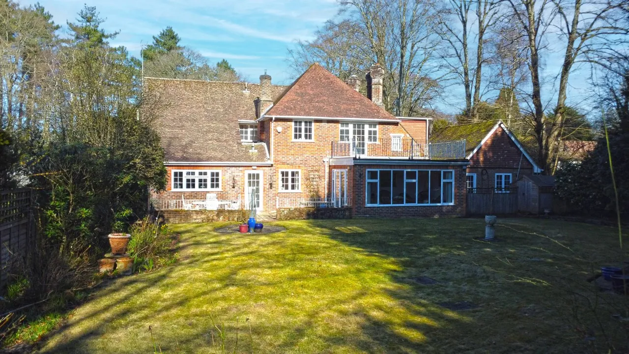 Hook Road, Ampfield, Romsey, Hampshire, SO51, photo 2