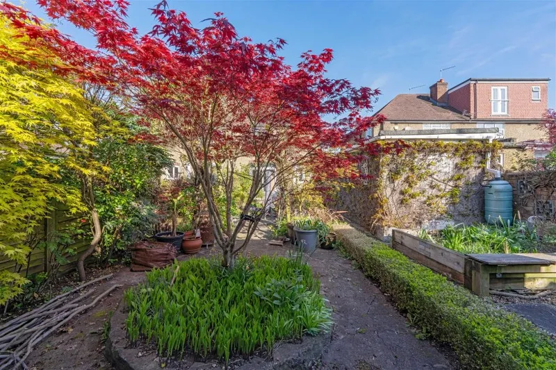 Bassett Gardens, Isleworth, photo 5