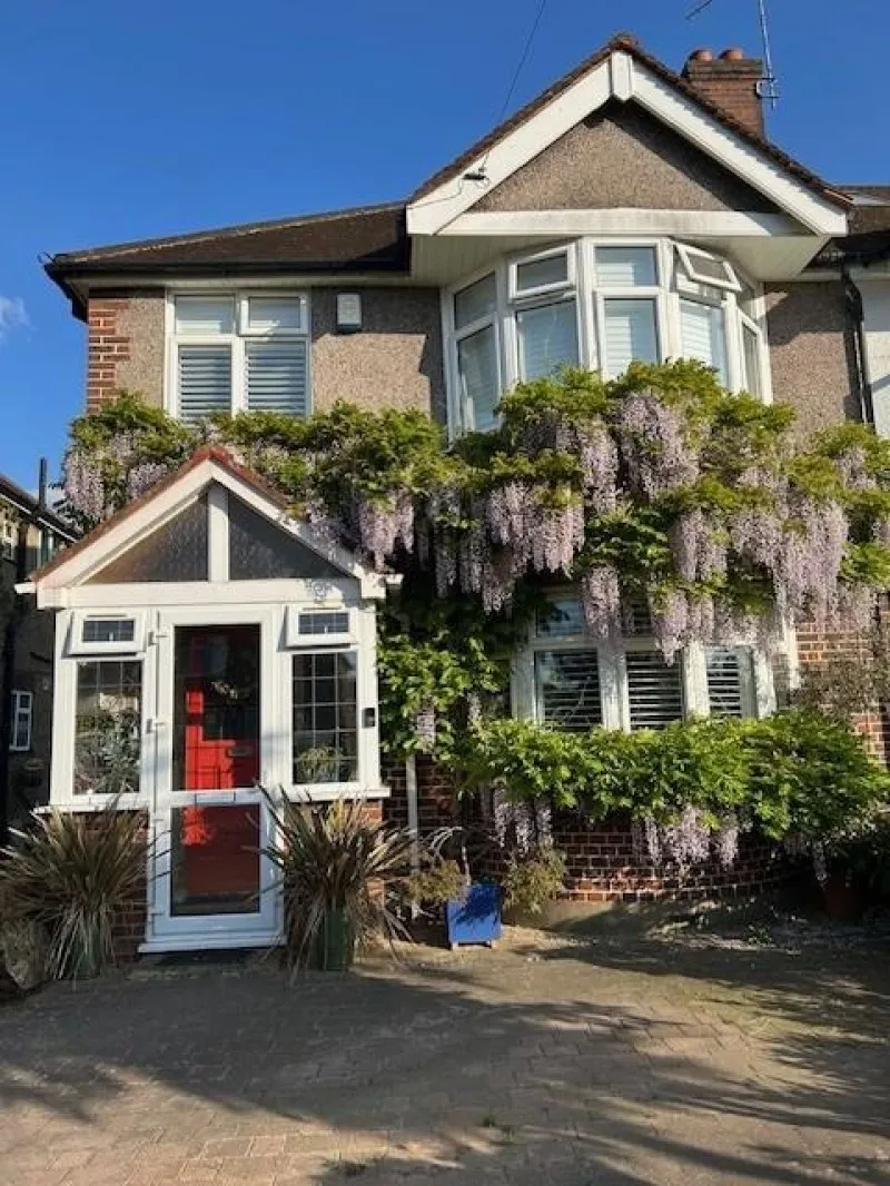 Bassett Gardens, Isleworth, photo 12