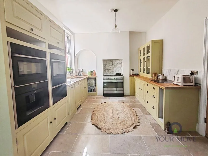 Maidstone Road, Chatham, Kent, ME4, photo 7