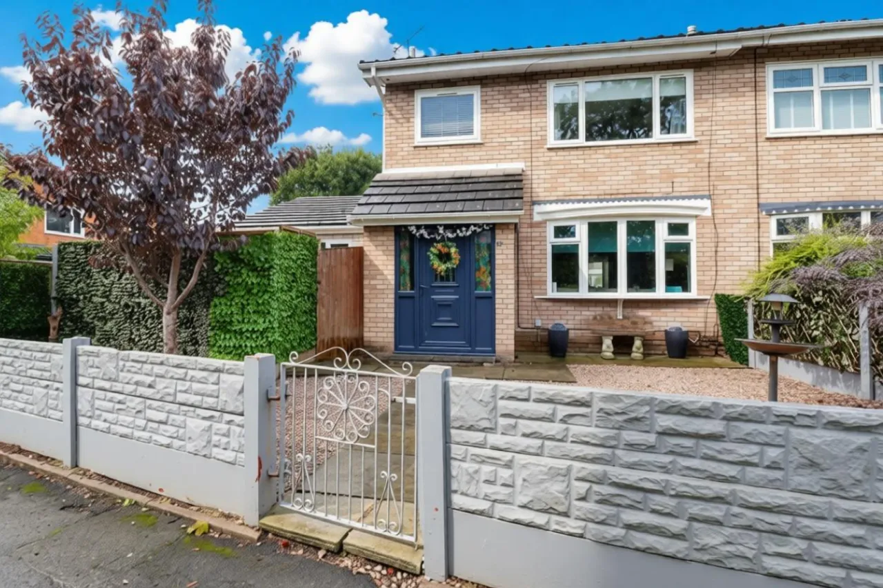 Llandovery Close, Winsford, photo 34