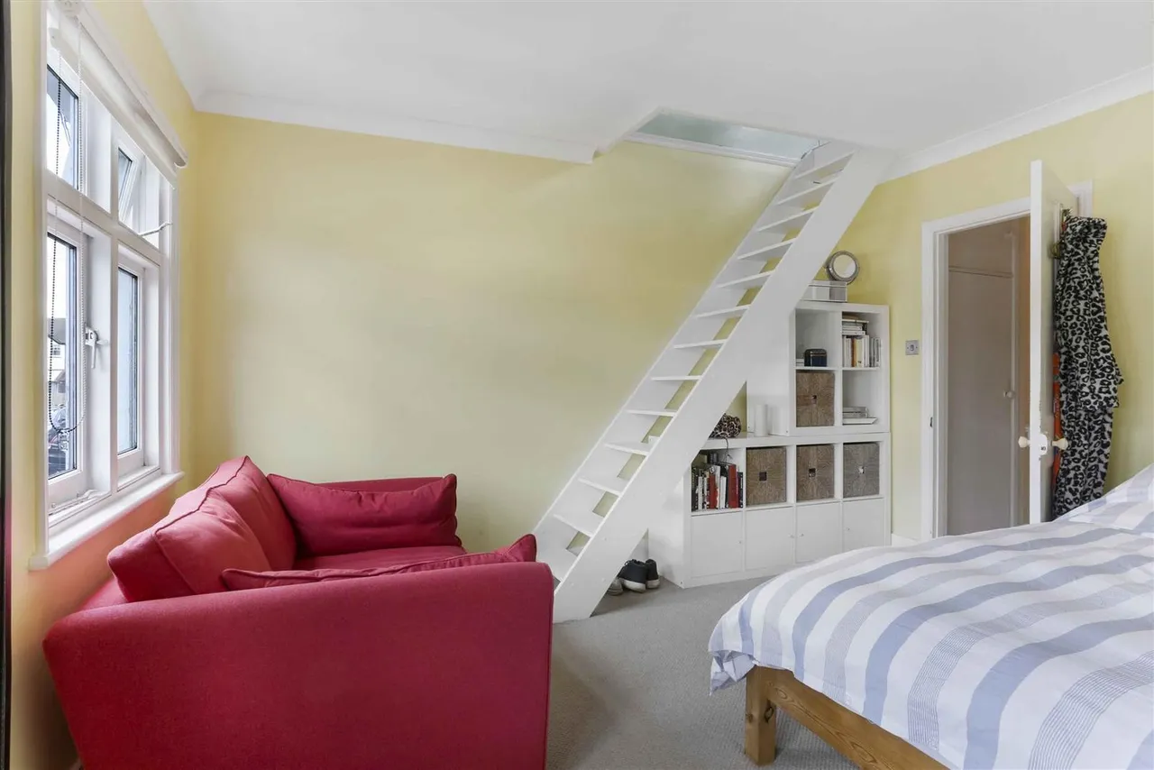 Duffield Road, Tadworth, Walton On The Hill, KT20 7UQ, photo 12