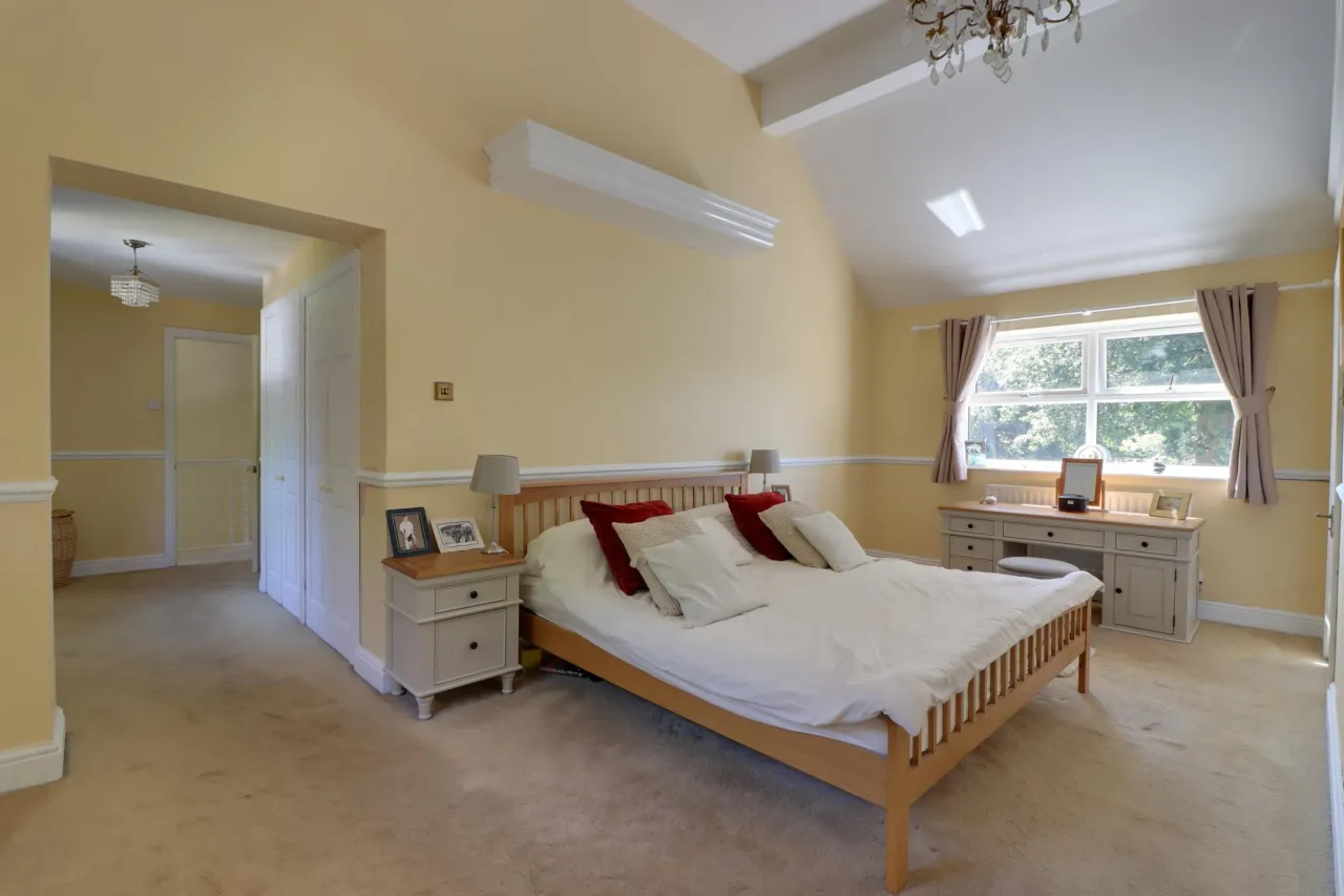 Chilcombe Drive, Telford, photo 16