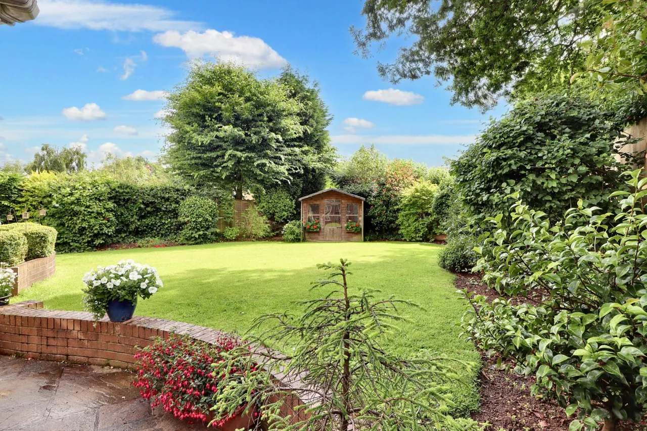 Chilcombe Drive, Telford, photo 25