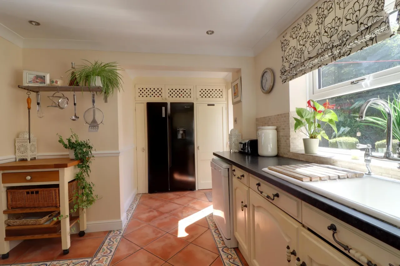 Chilcombe Drive, Telford, photo 6