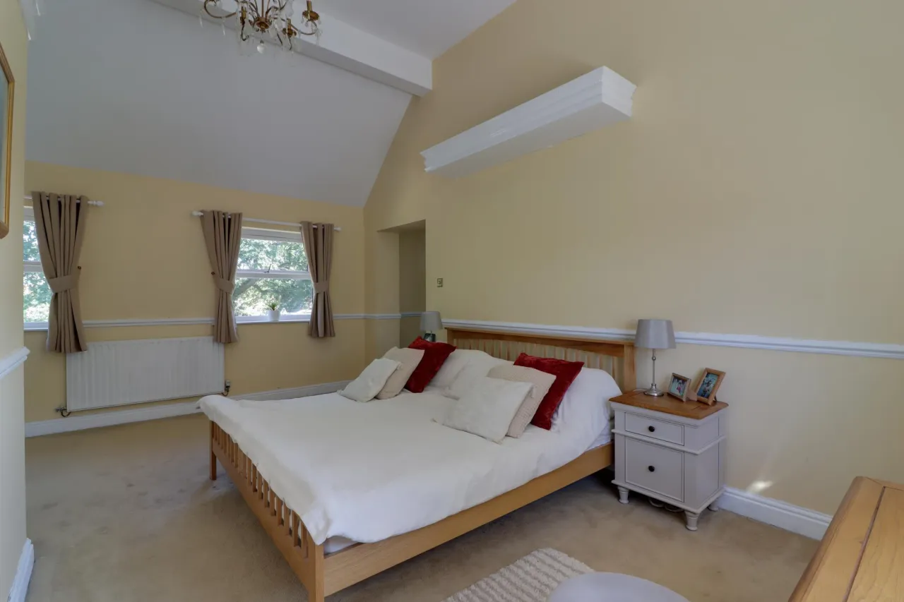 Chilcombe Drive, Telford, photo 17