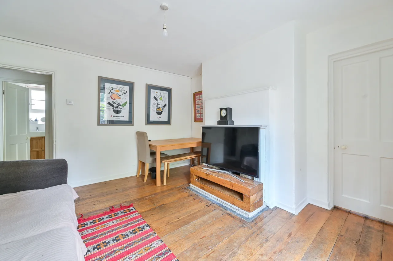 9 Rankine House, Bath Terrace, London, photo 7