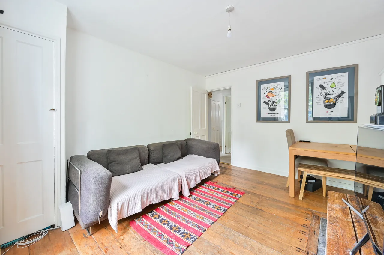 9 Rankine House, Bath Terrace, London, photo 3