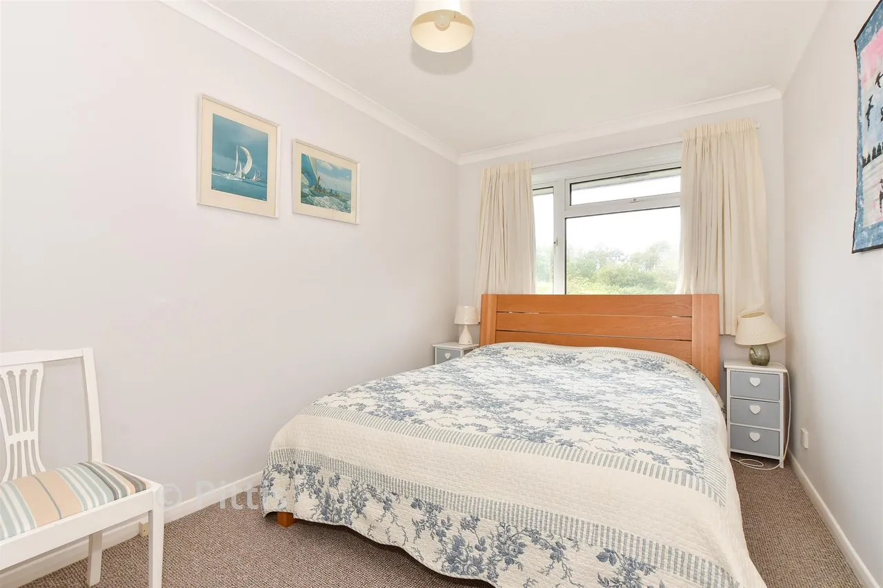 Lanes End, Totland Bay, PO39, photo 7