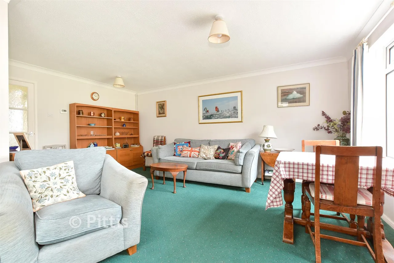 Lanes End, Totland Bay, PO39, photo 3