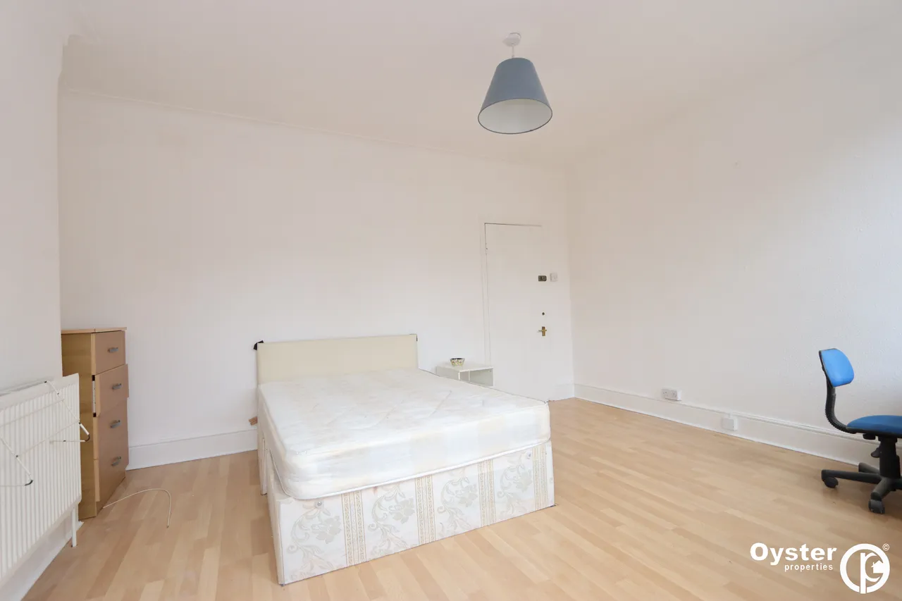 Woodside Gardens, London, N17, photo 5