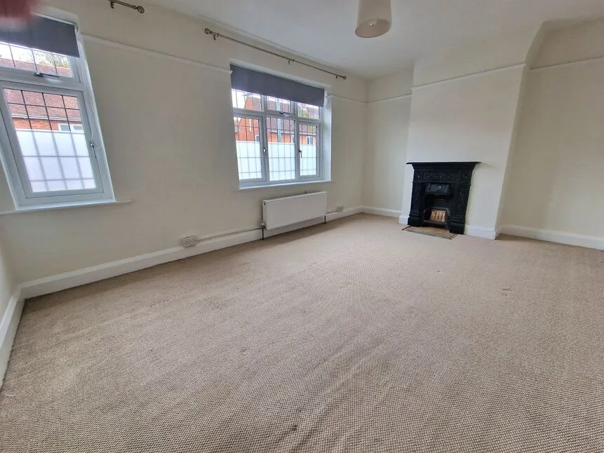 School Lane, Kenilworth, Warwickshire, CV8, photo 5