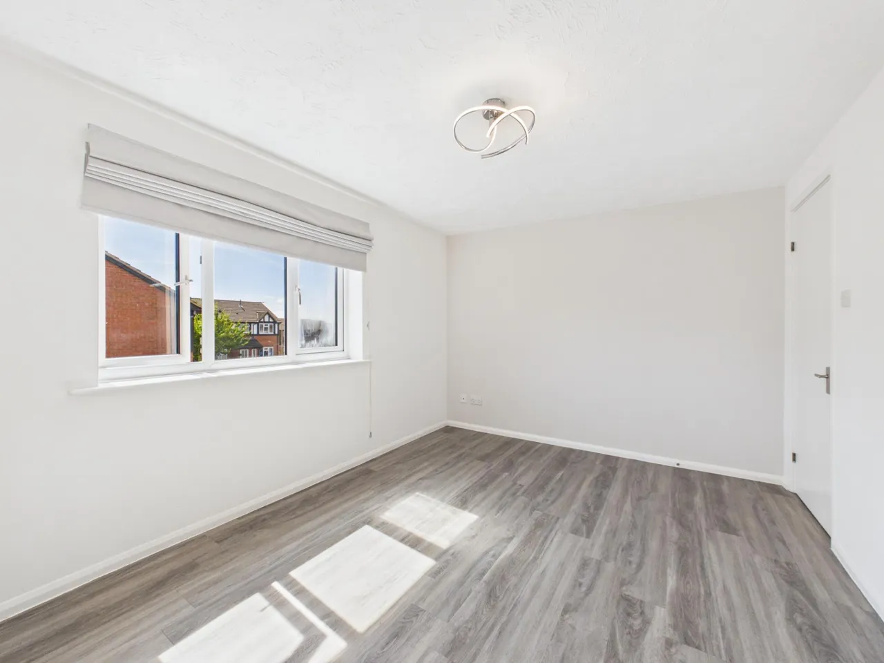 Odette Gardens, Tadley, RG26, photo 6
