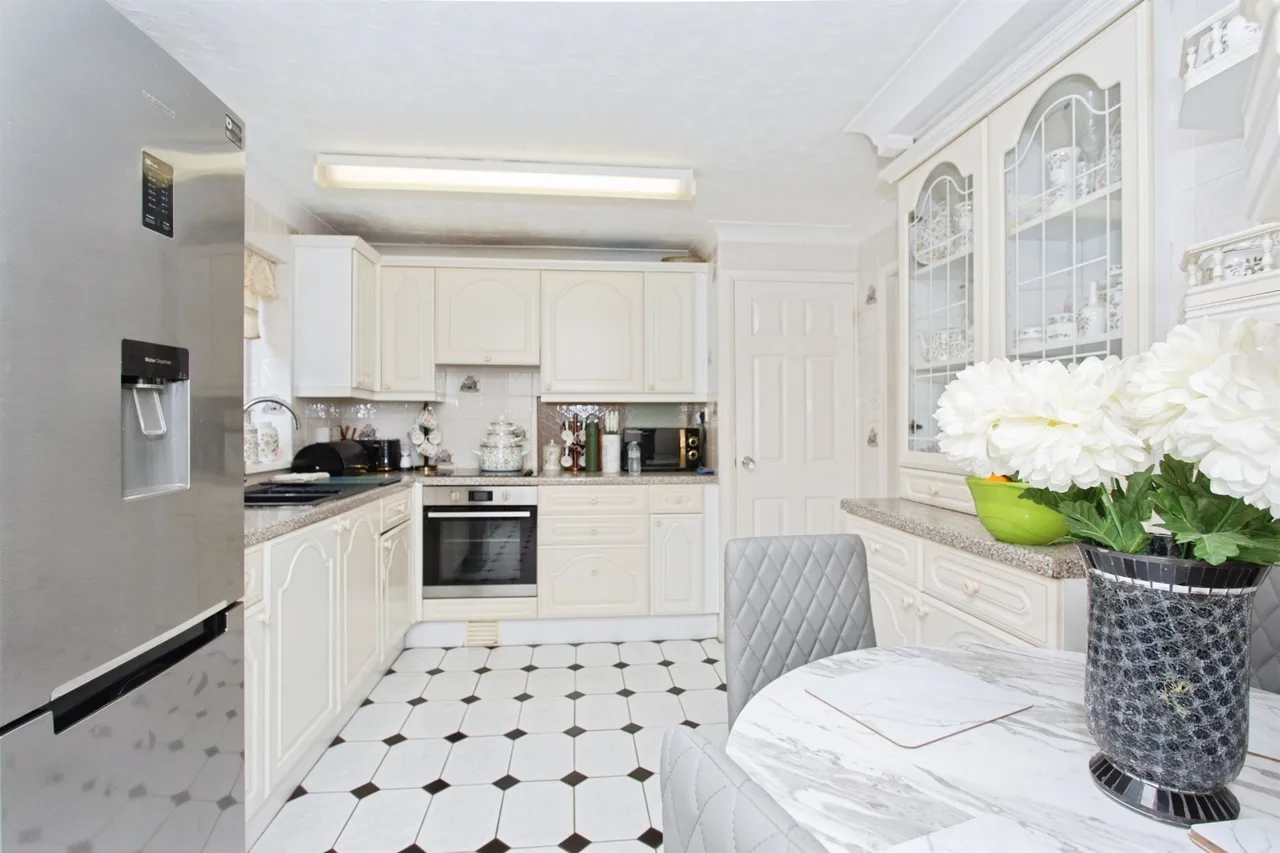 Woodland Road, Cambridge, CB22, photo 3