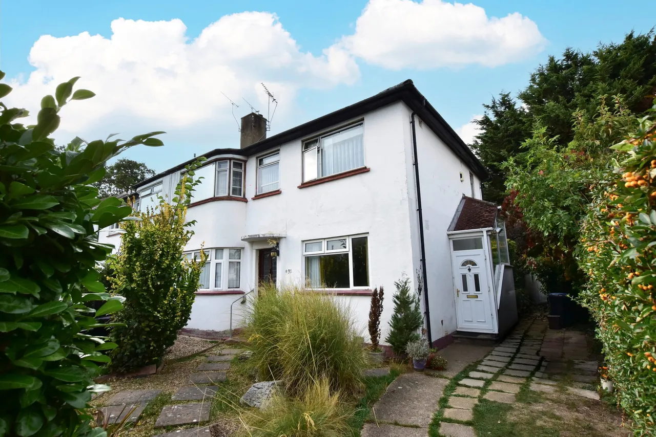 3 bed flat for sale, Trevellance Way, Watford, WD25