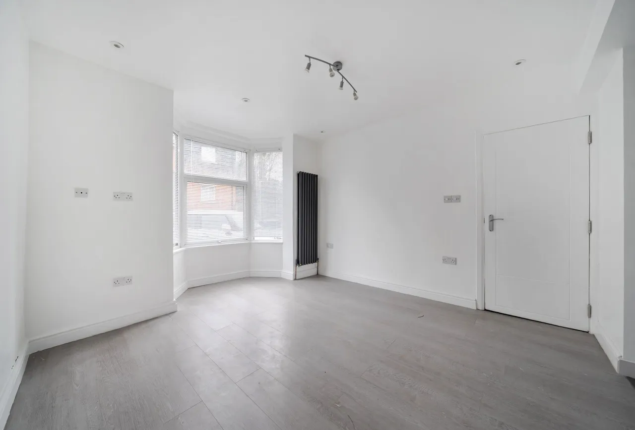 Bath Road, Stroud, GL5 3JL, photo 16