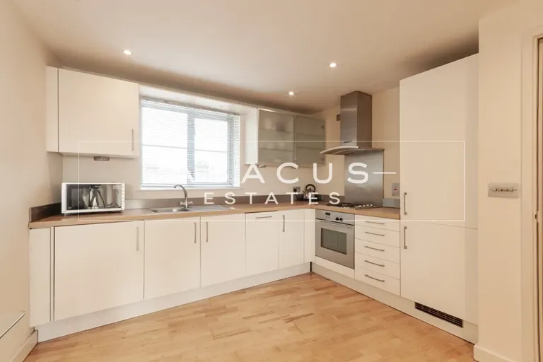 Willesden Lane, Kilburn, NW6 7TW, photo 2