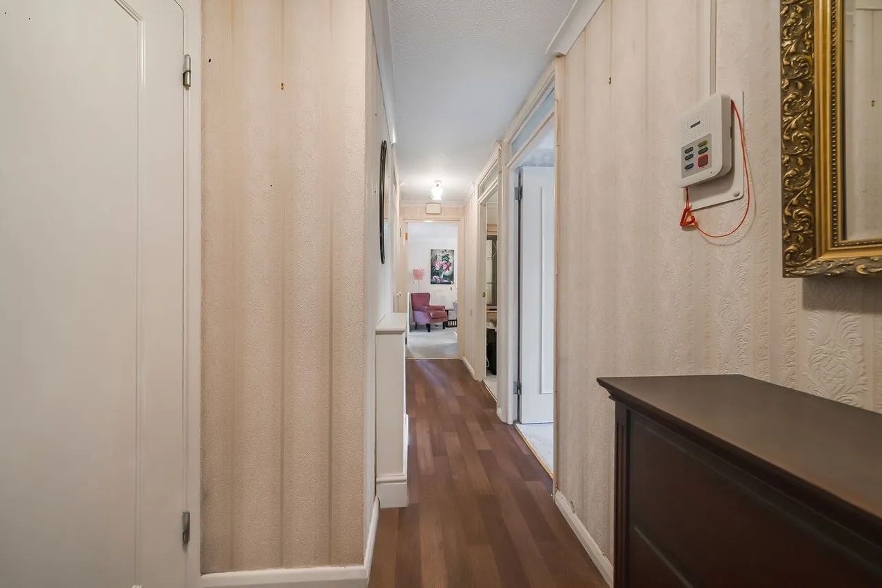 Octavia Way, Staines-up, photo 15
