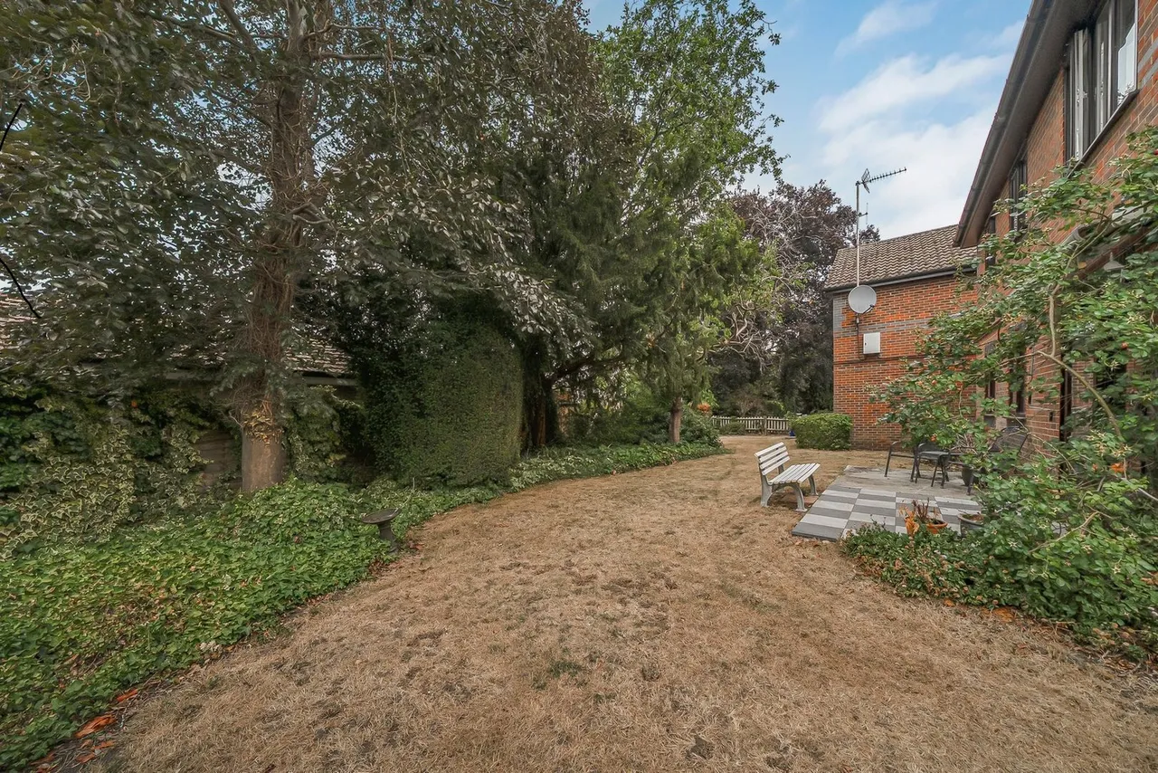 Octavia Way, Staines-up, photo 21