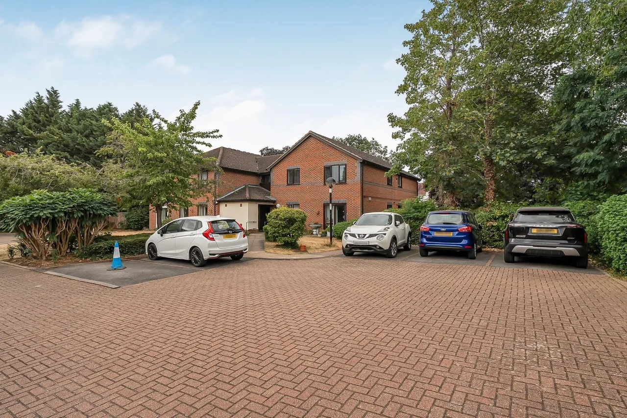 Octavia Way, Staines-up, photo 23