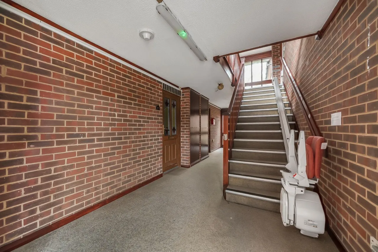 Octavia Way, Staines-up, photo 25