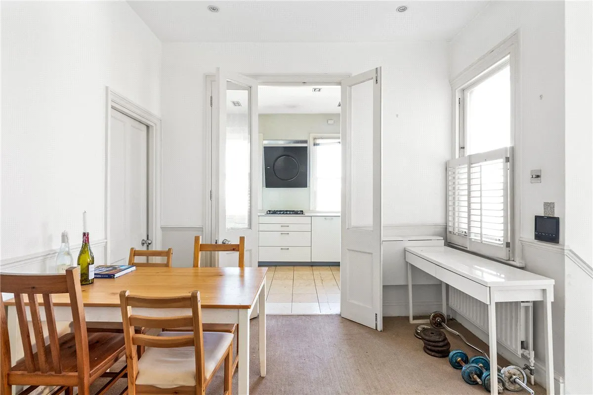 Wandle Road, SW17, photo 9