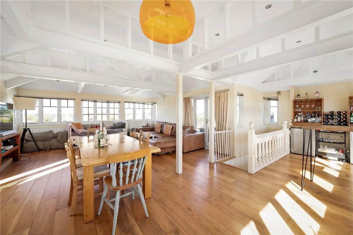 Wandle Road, SW17, photo 12