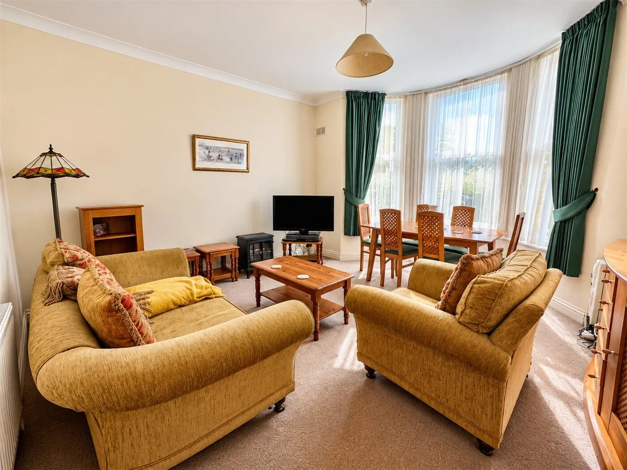 Groveley Road, Bournemouth, BH4, photo 2