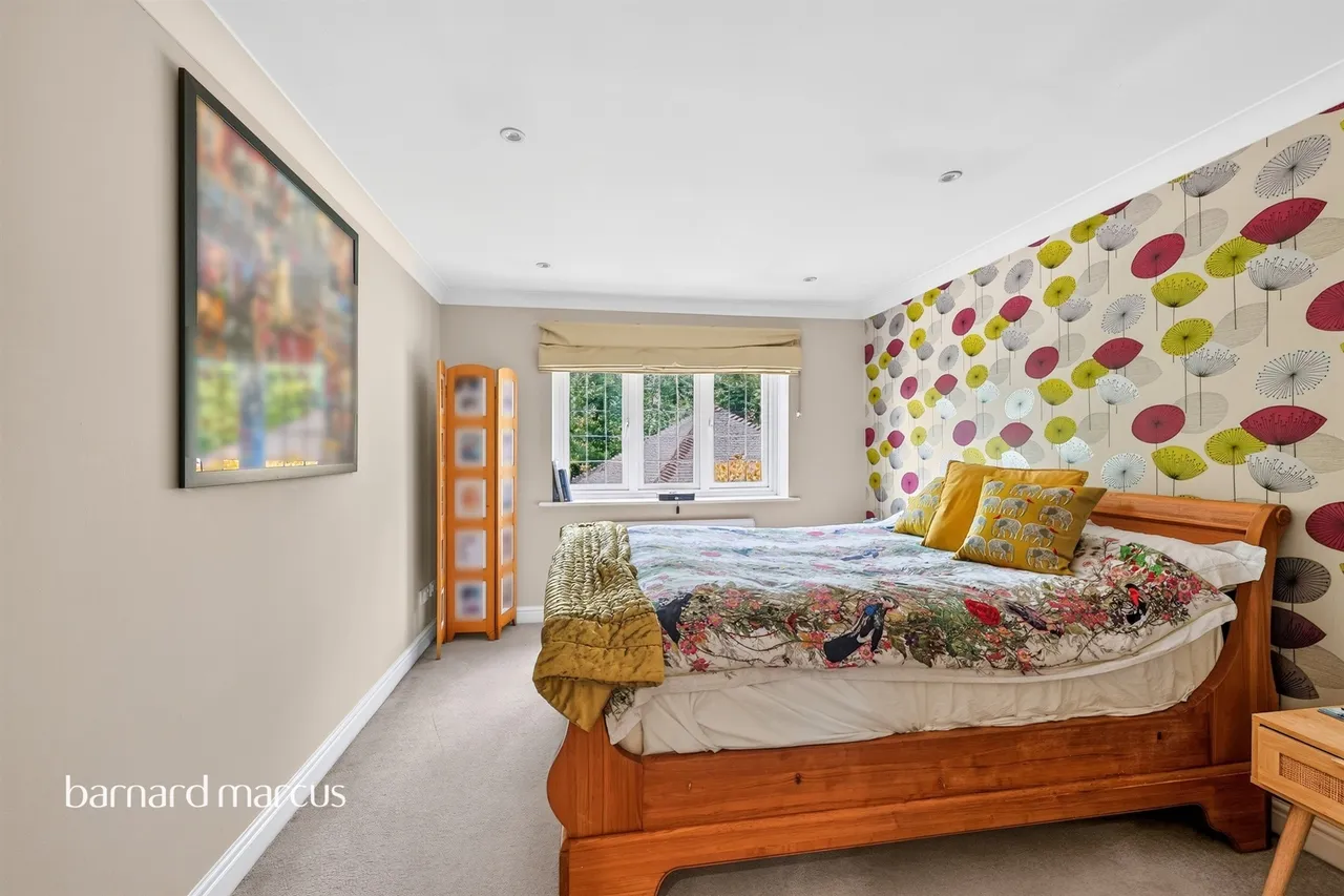 Claremount Gardens, Epsom, photo 11