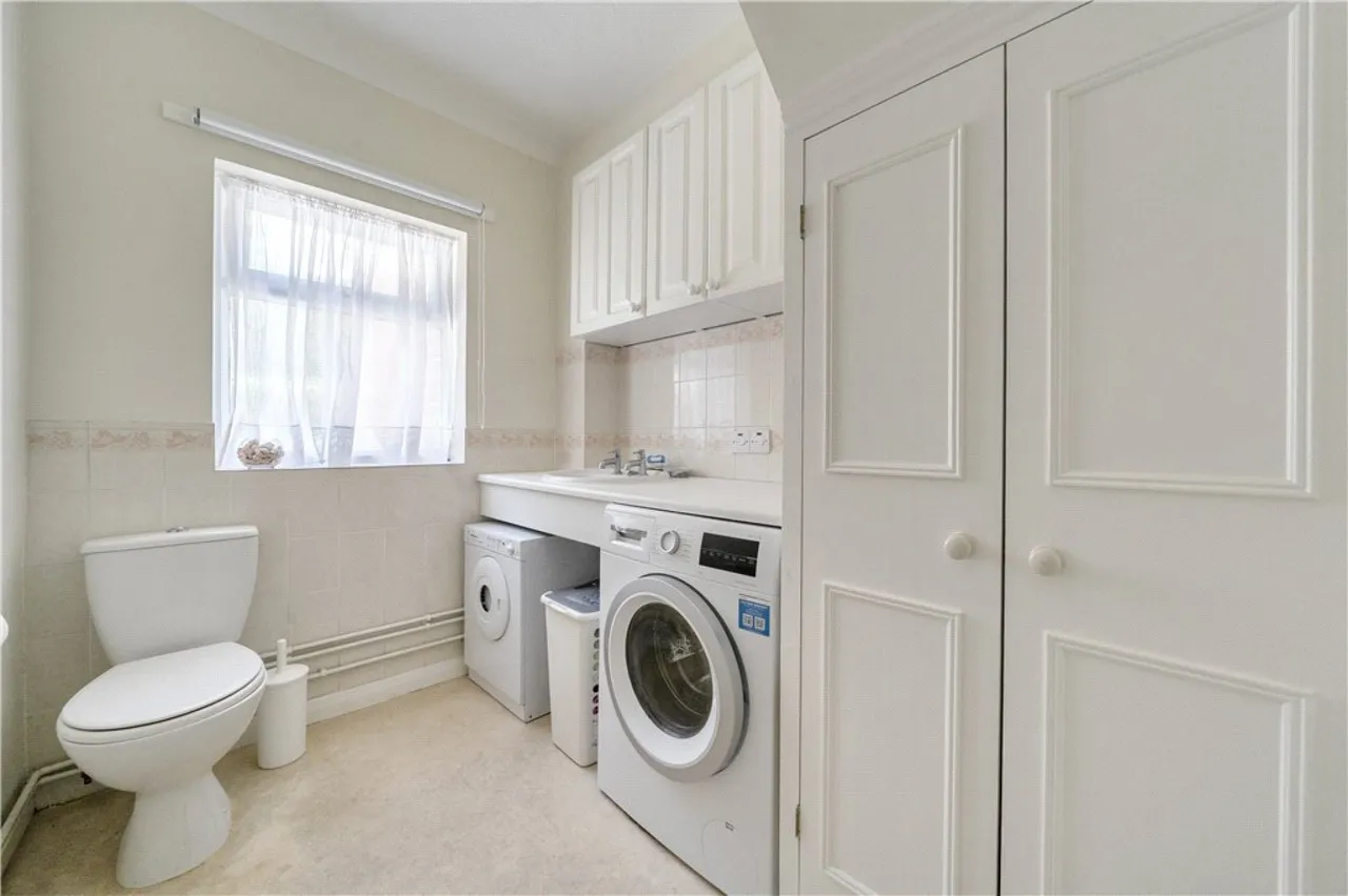 Cupernham Lane, Romsey, SO51, photo 13