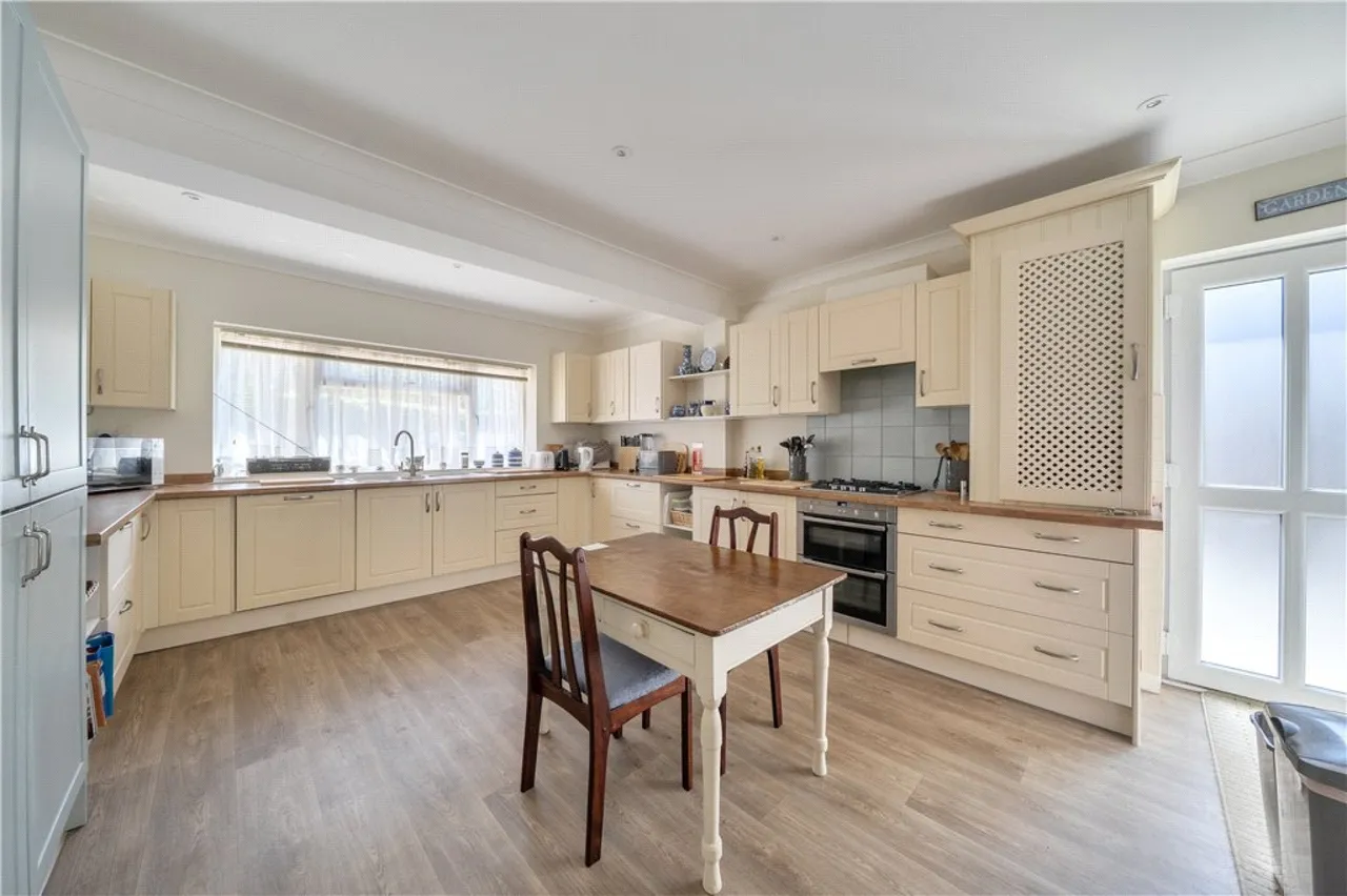 Cupernham Lane, Romsey, SO51, photo 7
