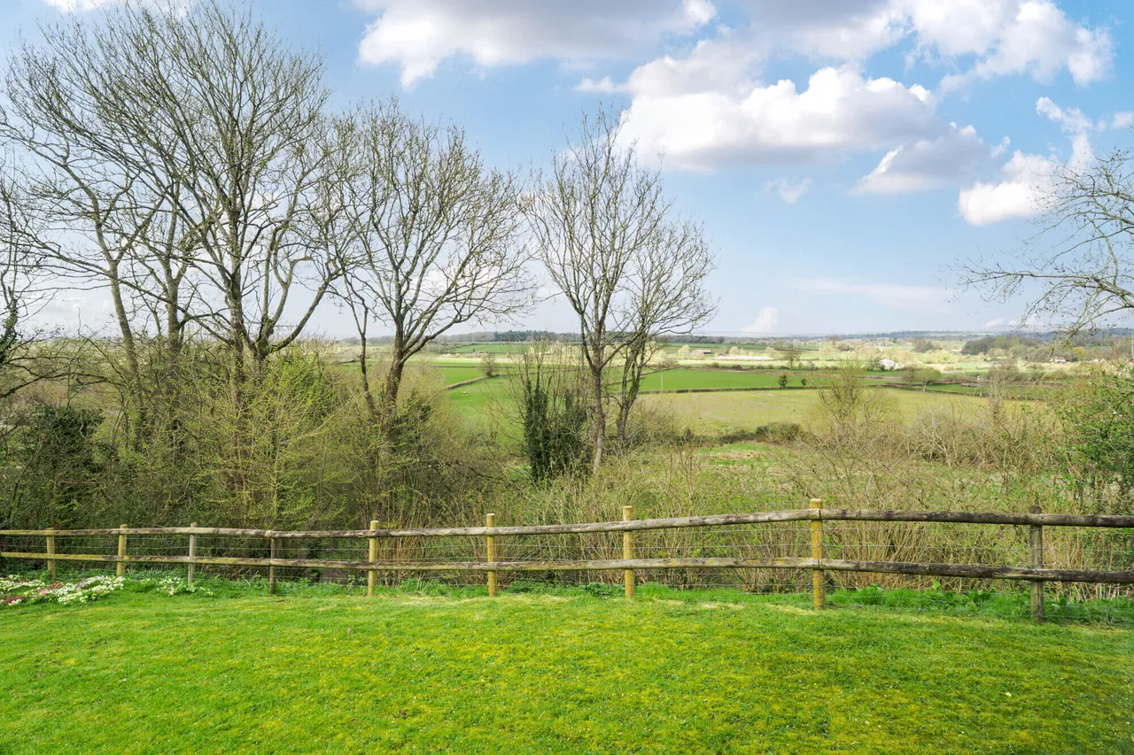 Church Road, Great Cheverell, SN10, photo 13