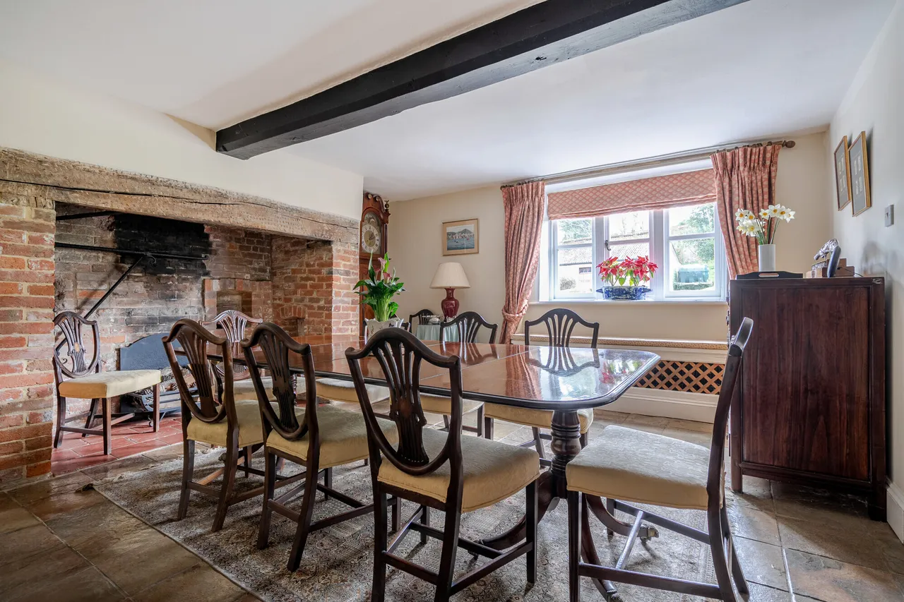 Church Road, Great Cheverell, SN10, photo 9