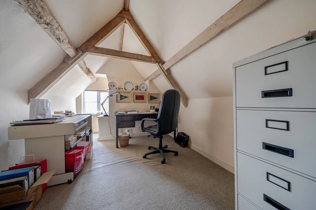 Church Road, Great Cheverell, SN10, photo 18