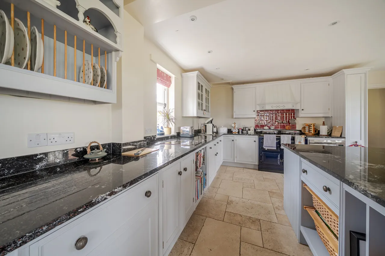 Church Road, Great Cheverell, SN10, photo 6
