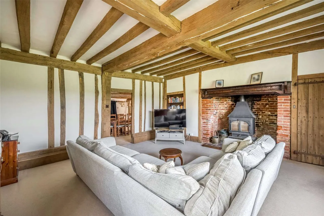 Sissinghurst Road, Biddenden, Ashford, Kent, TN27 8EX, photo 7