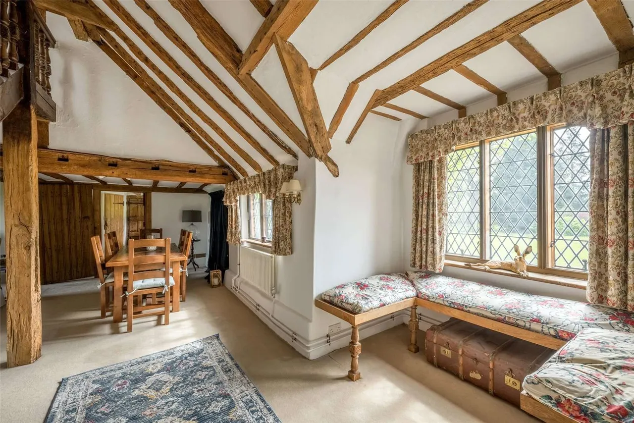 Sissinghurst Road, Biddenden, Ashford, Kent, TN27 8EX, photo 9