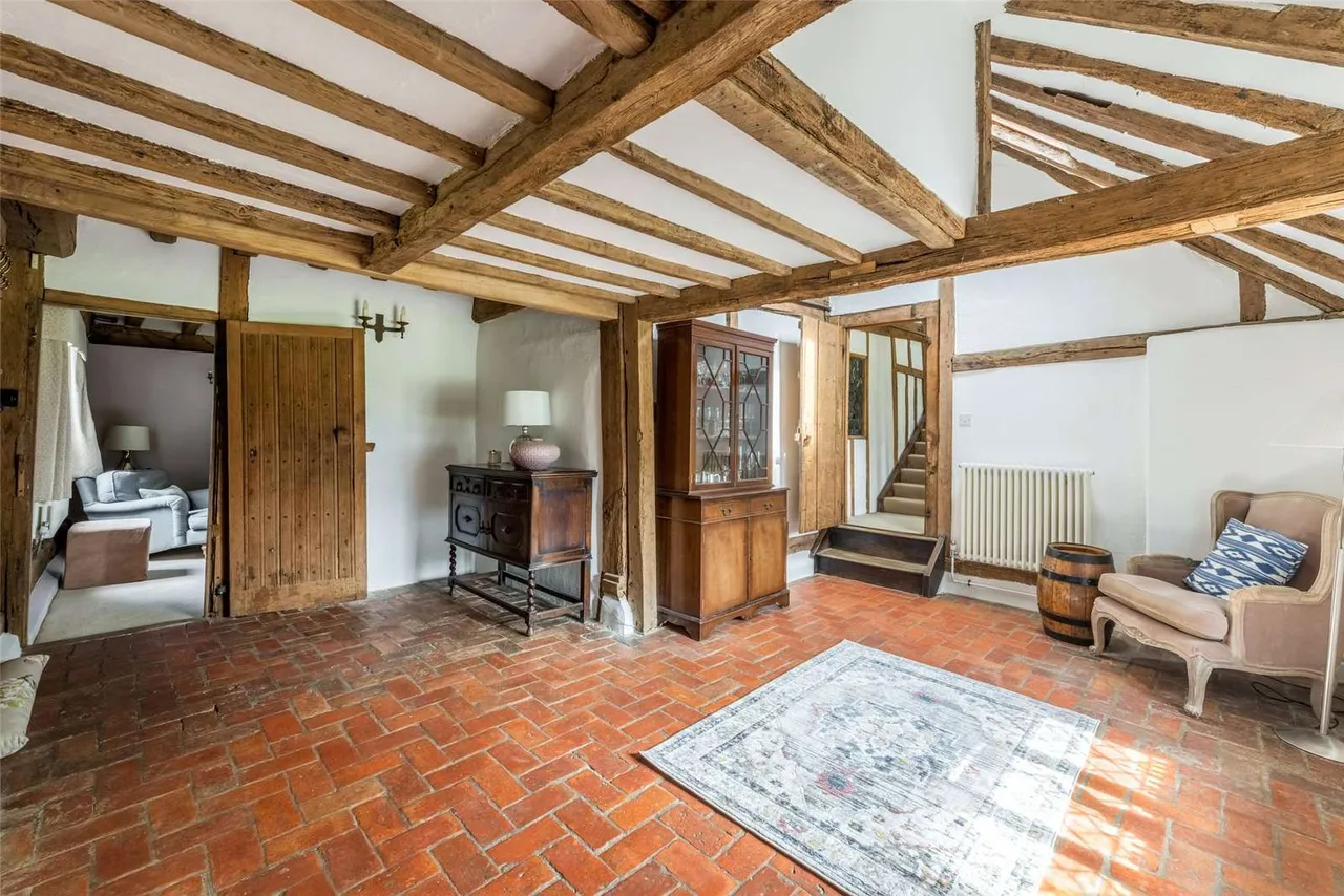 Sissinghurst Road, Biddenden, Ashford, Kent, TN27 8EX, photo 8