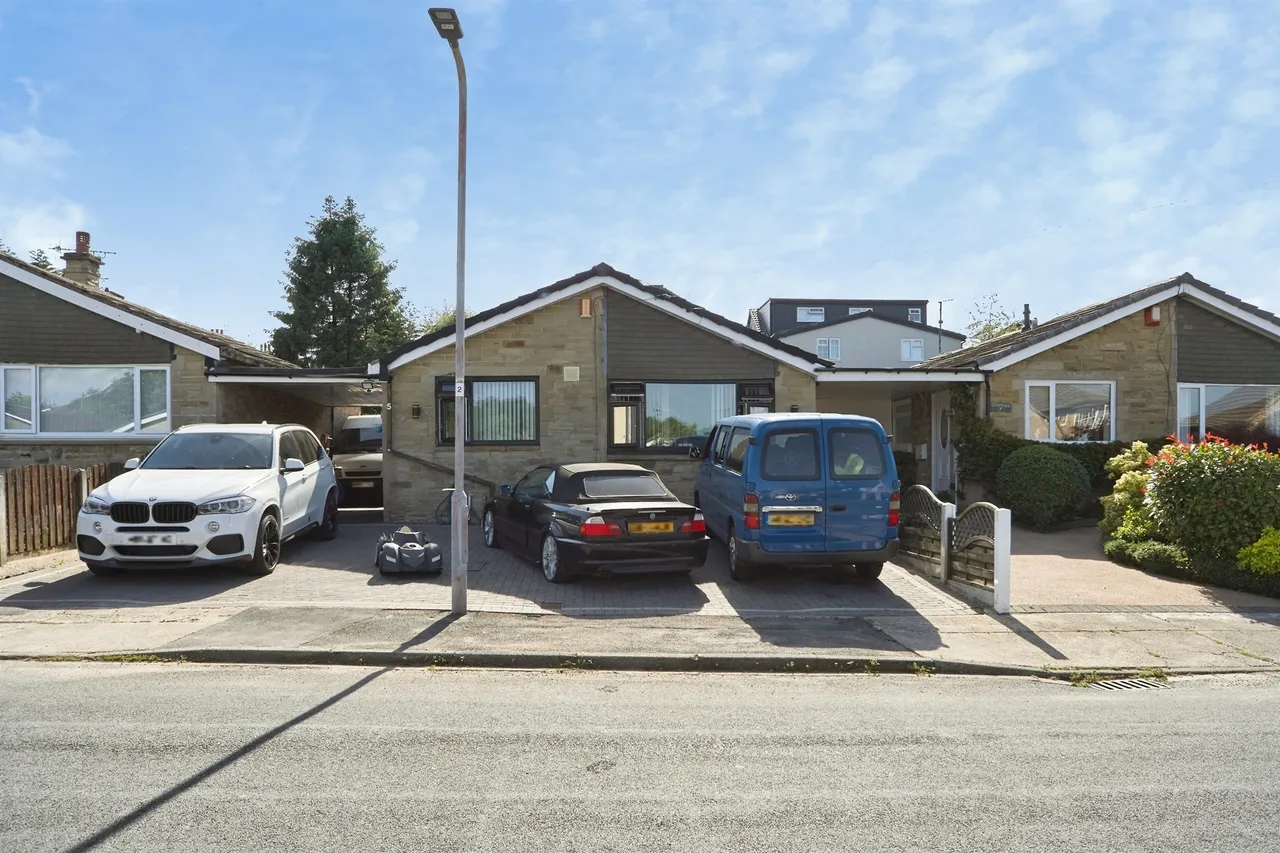Shay Drive, Bradford, photo 9