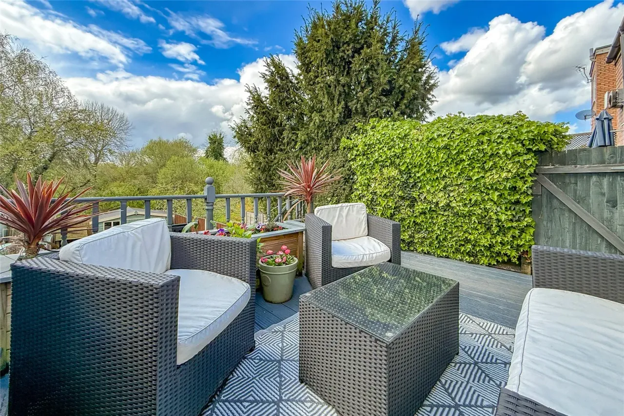 Riverside Road, St. Albans, Hertfordshire, AL1 1SF, photo 11