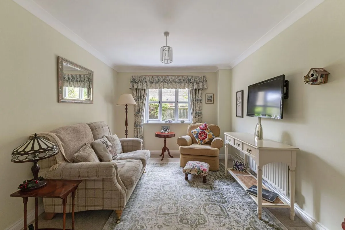 Smith Barry Road, Upper Rissington, GL54, photo 11