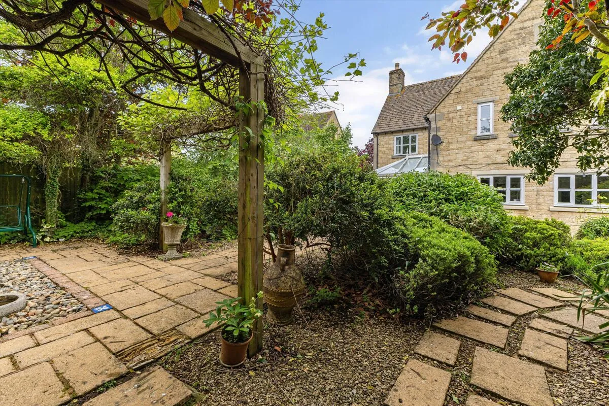 Smith Barry Road, Upper Rissington, GL54, photo 21
