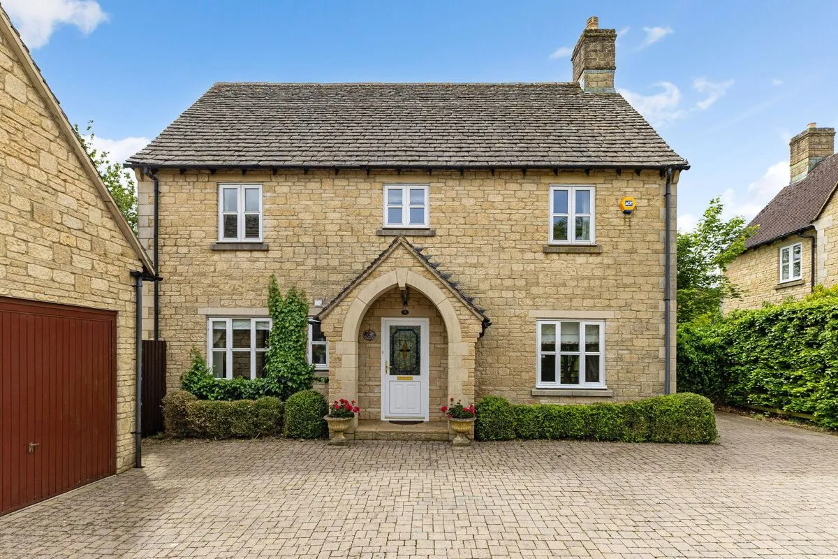 4 bed house for sale, Smith Barry Road, Upper Rissington, GL54