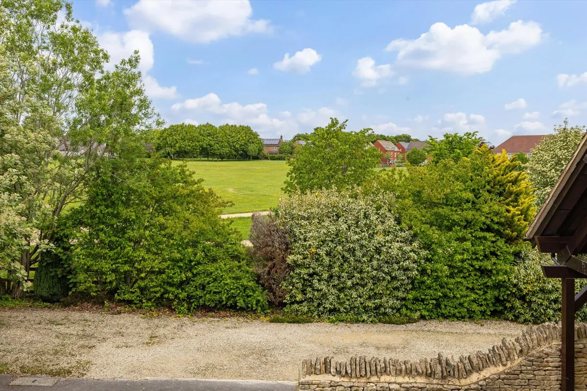 Smith Barry Road, Upper Rissington, GL54, photo 25