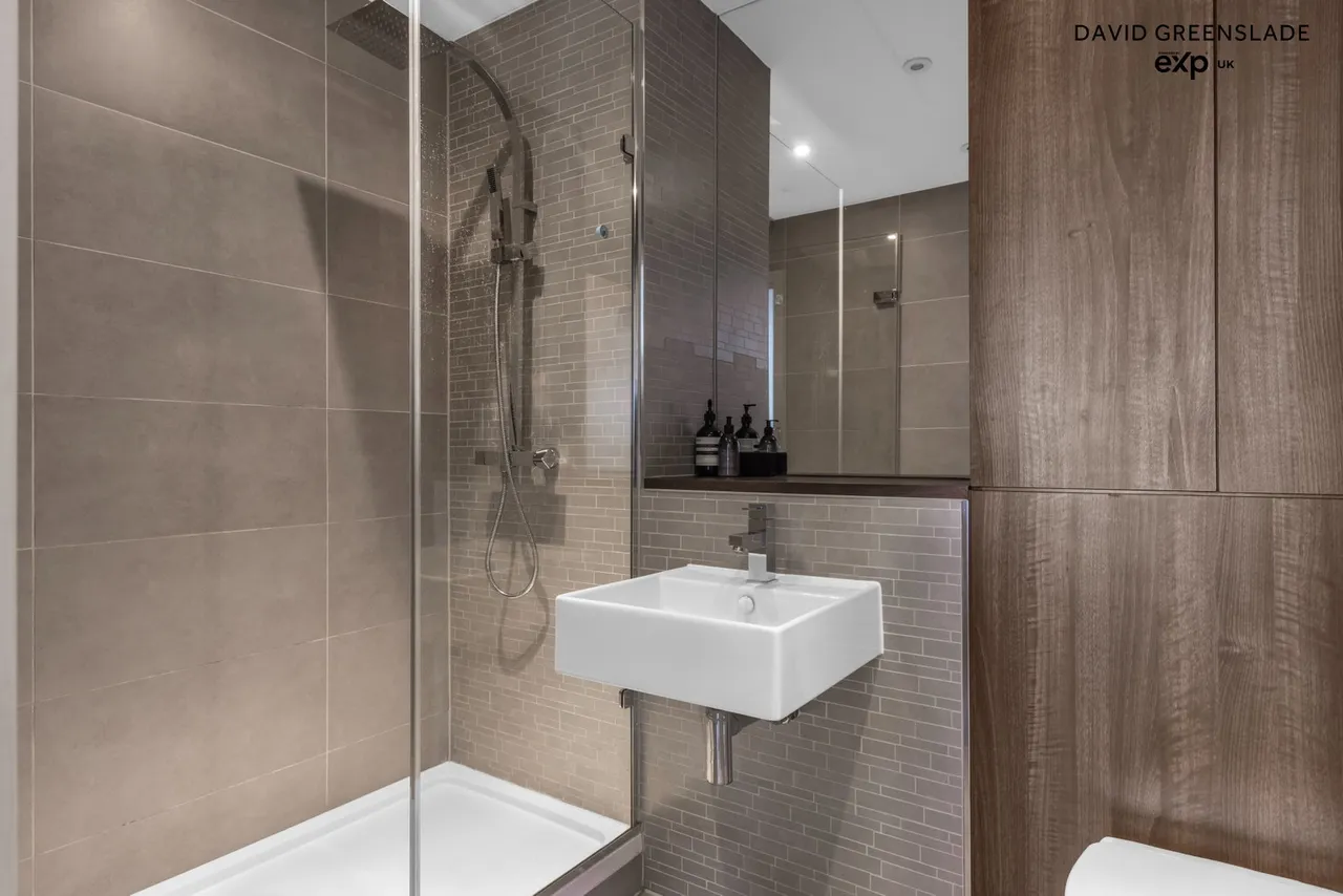 Alboran Apartments, Caspian Wharf, E3, photo 8