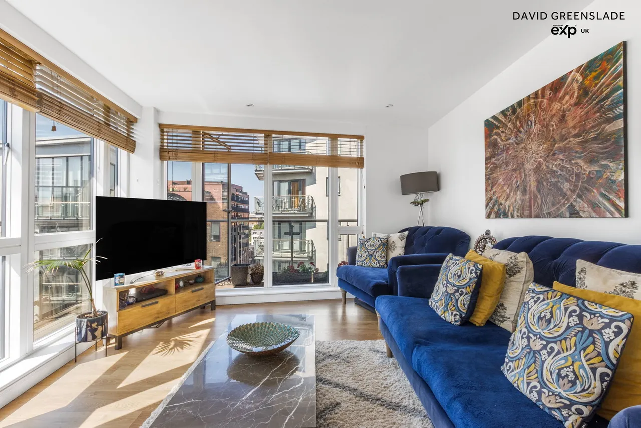 Alboran Apartments, Caspian Wharf, E3, photo 11