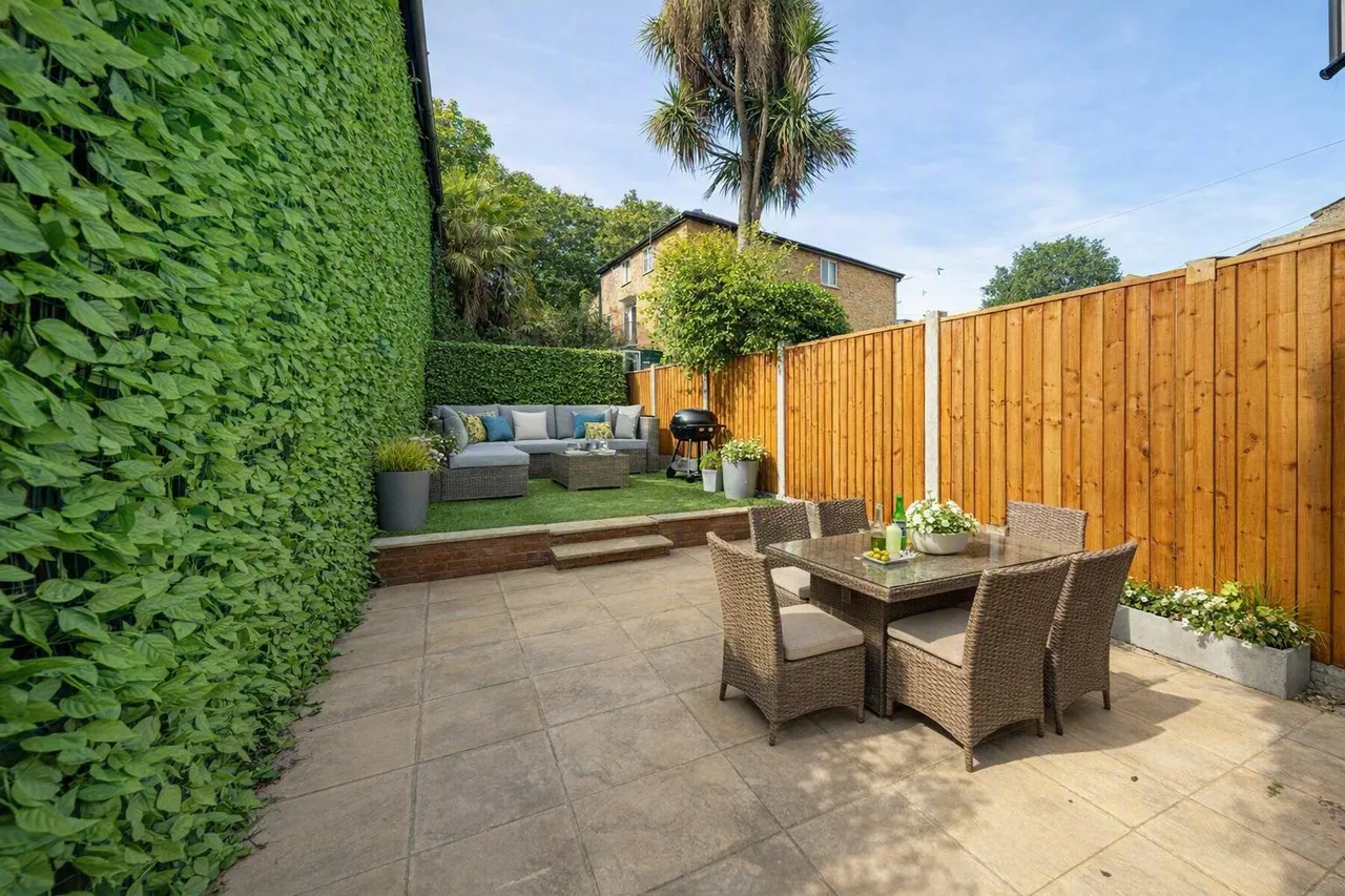 Nightingale Grove, Hither Green, London, SE13, photo 5