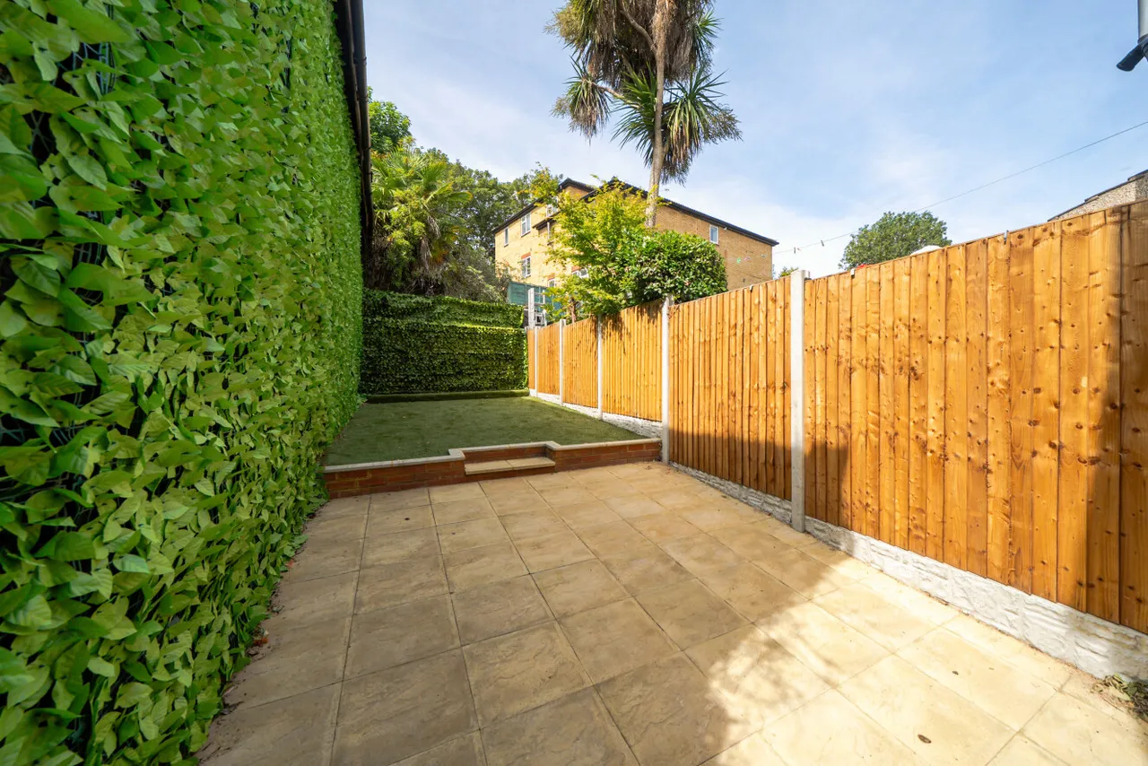 Nightingale Grove, Hither Green, London, SE13, photo 8