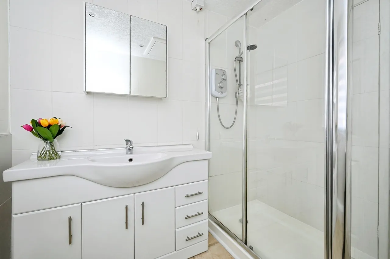 Southwell Road East, Rainworth, Mansfield, Nottinghamshire, NG21, photo 12